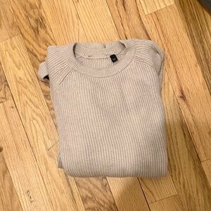 Vince Men's Tan Crewneck Sweater